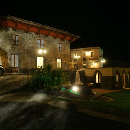 Antico Borgo Petralia Guest House Zafferana Etnea Exterior photo
