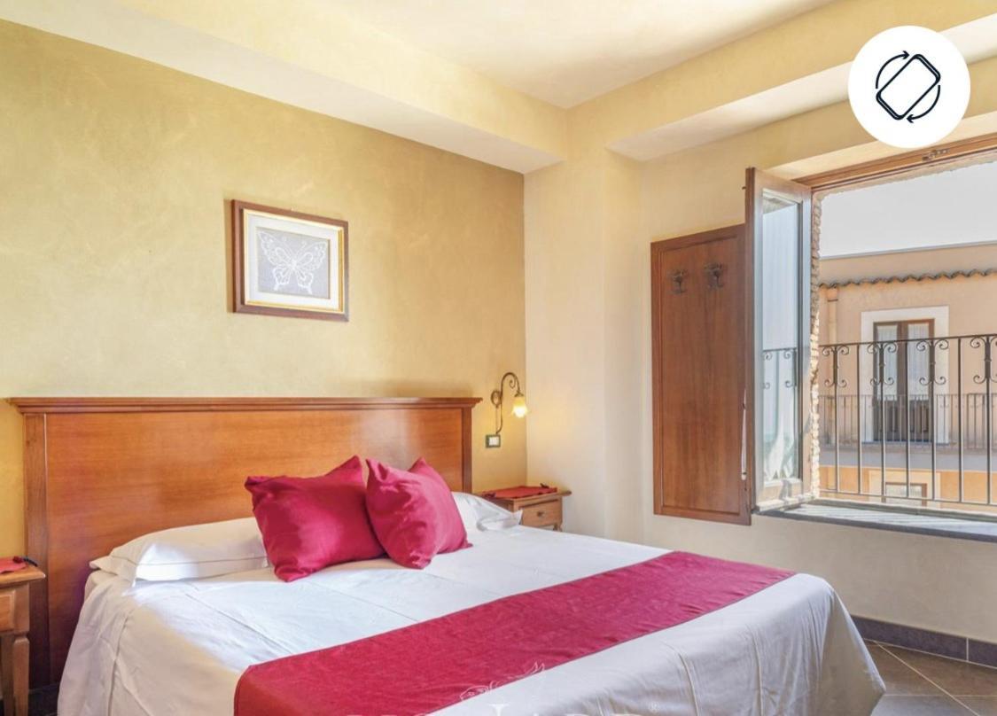 Antico Borgo Petralia Guest House Zafferana Etnea Exterior photo