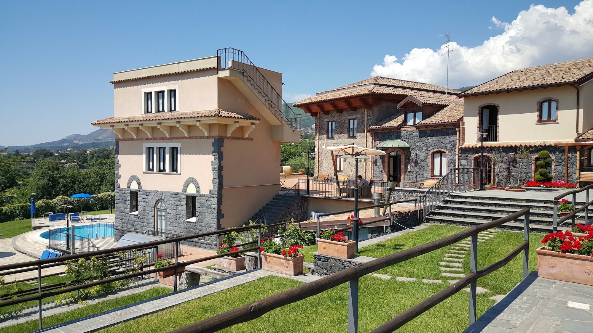 Antico Borgo Petralia Guest House Zafferana Etnea Exterior photo